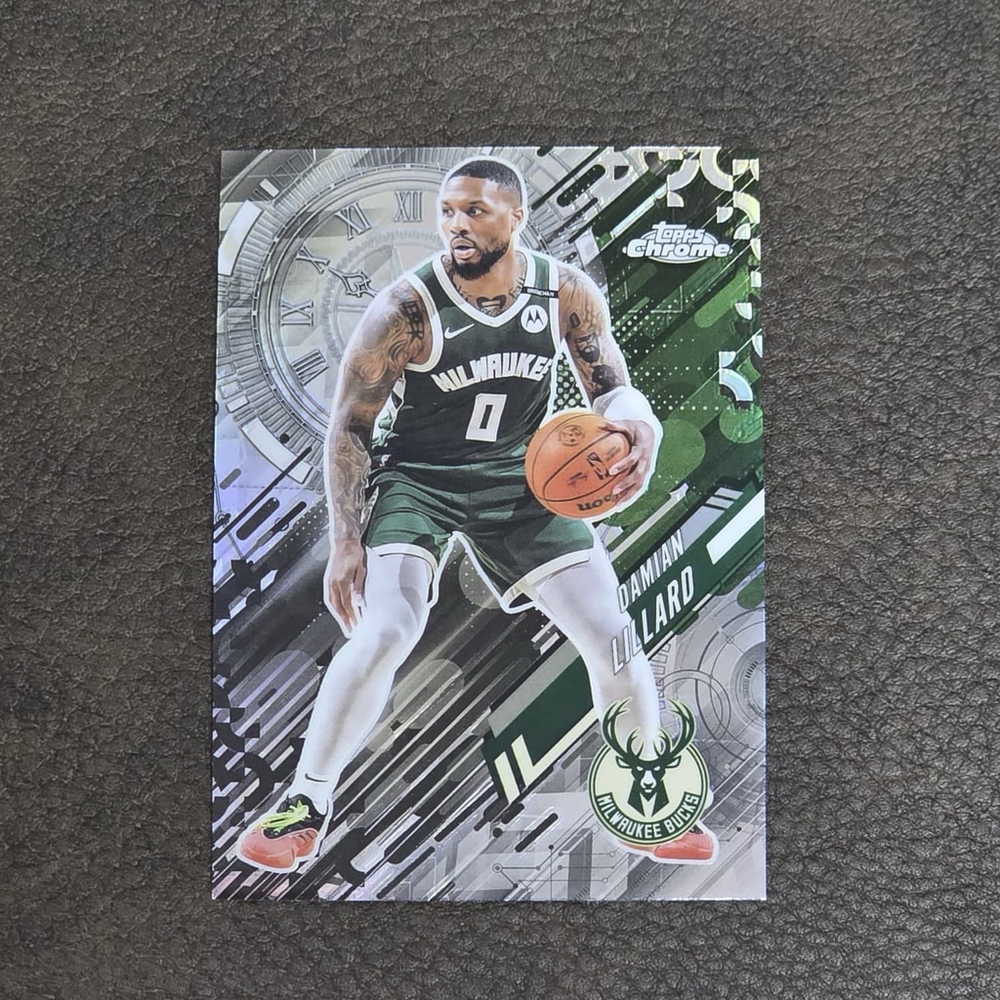 2025–26 Topps Chrome Damian Lillard GO TIME Refractor #GT-10 Bucks NM